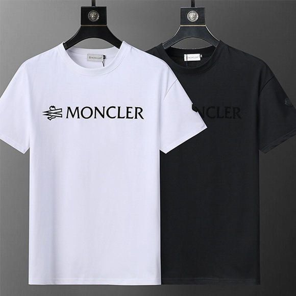 몽클레어 세로로고 프린트 반팔티